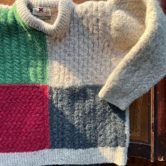 Toddler’s size Large. 100% pure Ireland wool, made in Ireland. Amazing colors. - Picture 6 of 8